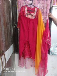 Kurta Sets With Dupatta