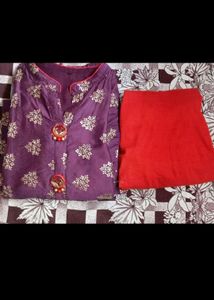 Ladies/Girls Kurti with Leggings