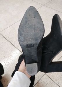 Stylish Black Thigh High Boots