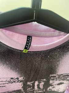 👾URBAN Tokyo Talkies  Graphic Long Sleeve Top