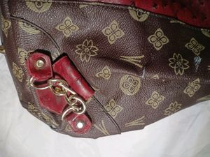 Laposa Shoulder Bag