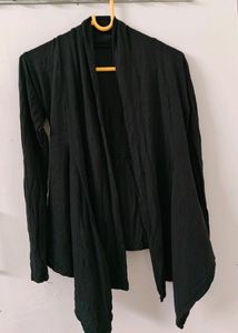 Black Full Sleeve Shrug For Daily Wear
