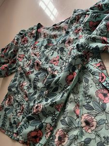 6 New Pretty Tops