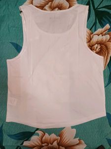 Shein Sleeveless Graphic Front Print Curved  Top