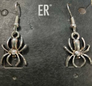 Earings