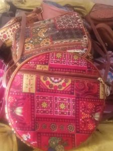 Bag Ke Dukan Hai Maine Band Kar Di Hu Sell Kae H