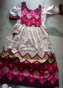 Nayra Cut Dress With Pant