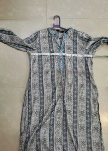 Avaasa Brand Kurti.Size 42.Length 40.