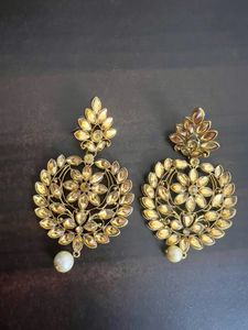 Golden chandbalis with pearl for ethnic attire