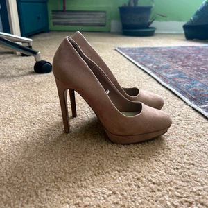 Solid Nude Suede Pumps