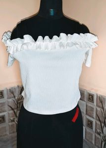 Size XL/ XXL 🎁Buy 2 Get 1 Free 🎁White Ruffle Top