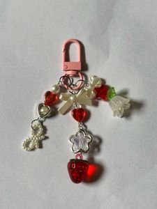 CUTE STRAWBERRY CHARM KEYCHAIN🍓