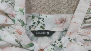 Floral Print Puff Sleeve Top