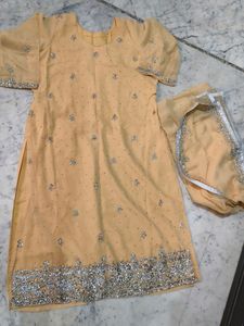 Party Wear Suit With Heavy Dupatta..