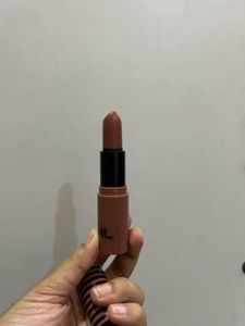 Nykaa Wakeup-makeup Lipstick