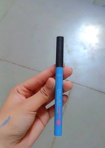 L'Oreal Infallible paints Eyeliner (304)