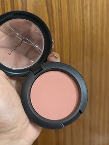 MAC blush