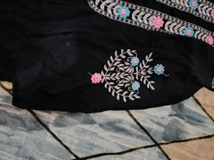 Elegent Black Kurti Pant With Dupatta