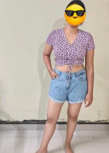 High Wasted Button Roll Up Shorts With Packets