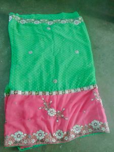 Green &amp; Pink Floral Saree