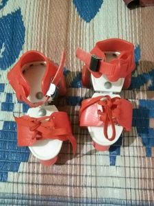 Vintage Adjustable Roller Skates