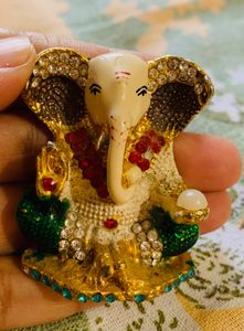Beautiful Lord Ganesh Idiol 🙏
