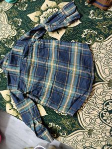 Boy&#39;s Plaid Flannel Shirt
