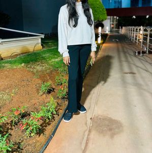 Ribbed Mock Neck Top