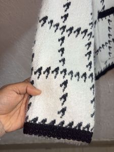 New Houndstooth Knit Cardigan