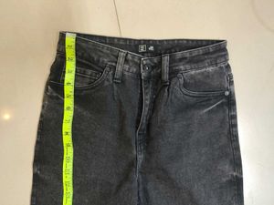 best women jeans it&#39;s in a good condition