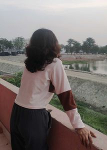 Full Sleeve Crop Top