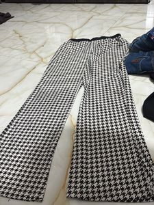 Houndstooth Wide Leg Pants