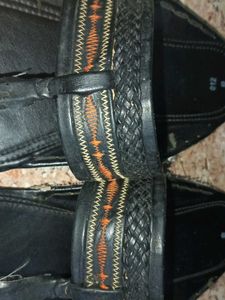 Man Kolapuri Slipper...
