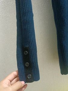 High Neck Stretchable