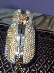 Metro Glamorous Gold-toned Clutch