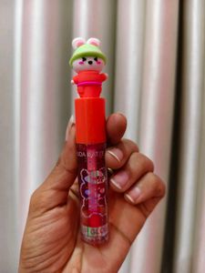 HUDA matte lip gloss