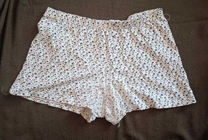 Women Short 💯 Cotton