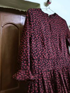 lilatin quarters Floral Print Pleated Dress