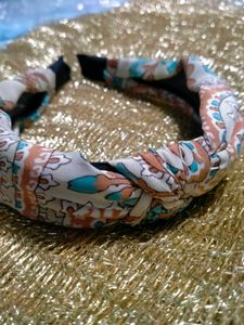 Knotted Headband🎀