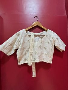 Elegant Embroidered Blouse with belt and margins a