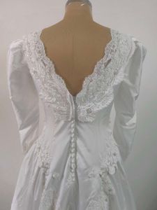 Vintage Lace Wedding Dress