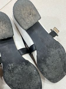 Cute White &amp; Black Mary Jane flats