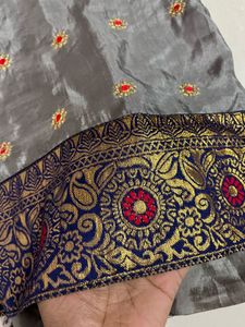 saree with stich blouse