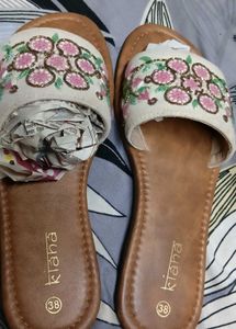 Kiara Floral Flats