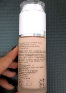 Insight Foundation SPF 15
