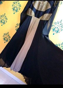Flair Gown 🖤🖤🖤