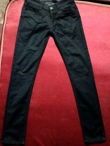 Stylish Black Jeans