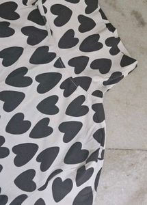 Heart Print Turtleneck Top