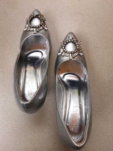 Stepping Embellished Heeled Pumps