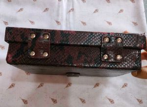 zara trunk bag